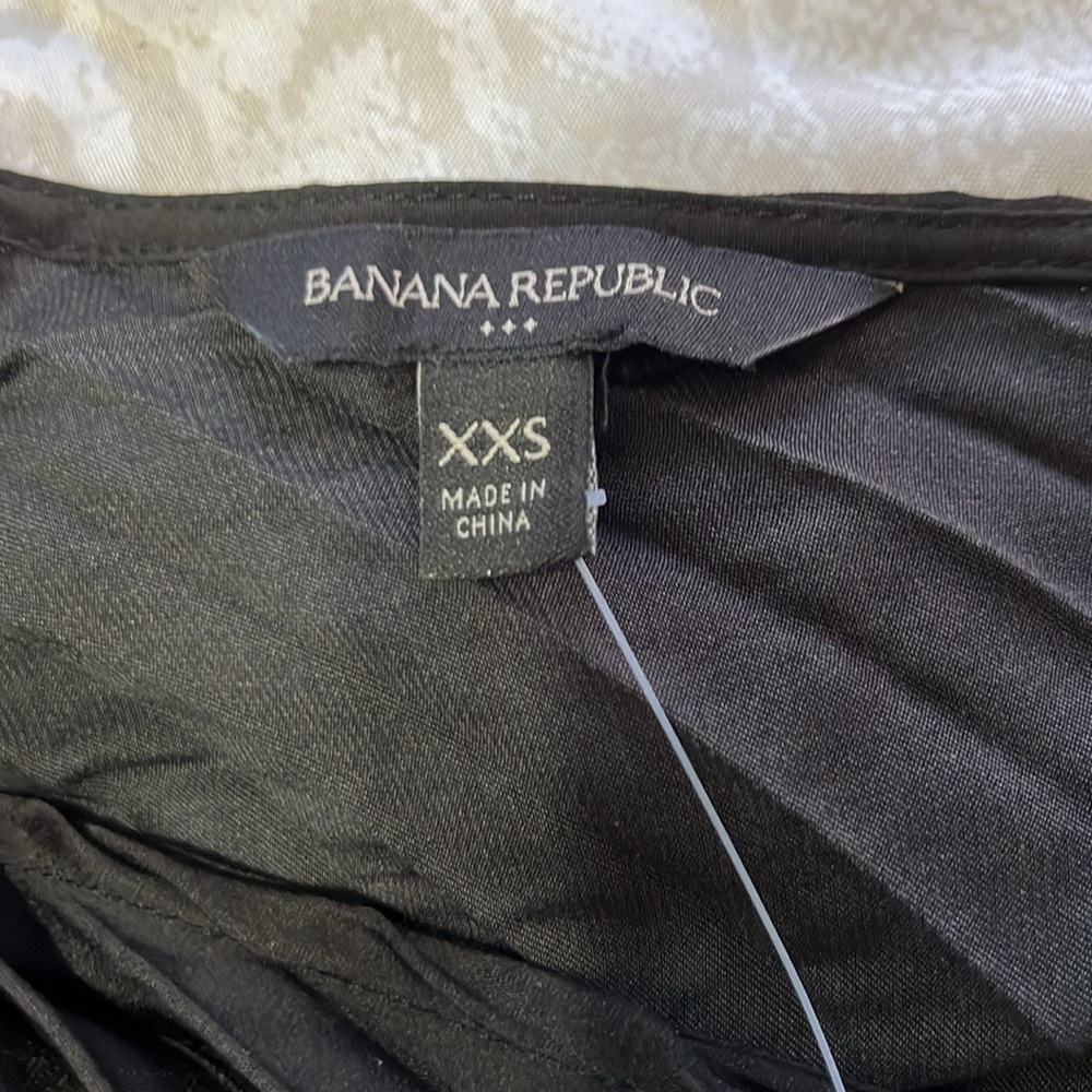 Banana Republic Black One Shoulder Dress - Picture 4 of 6